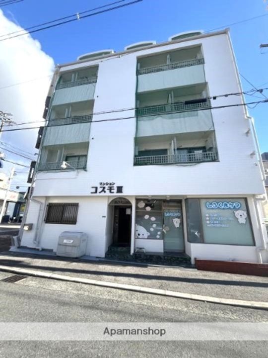 マンションコスモⅢ501の外観