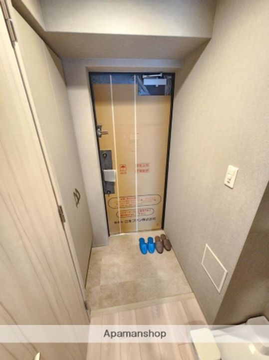 アービングNeo岸里の玄関