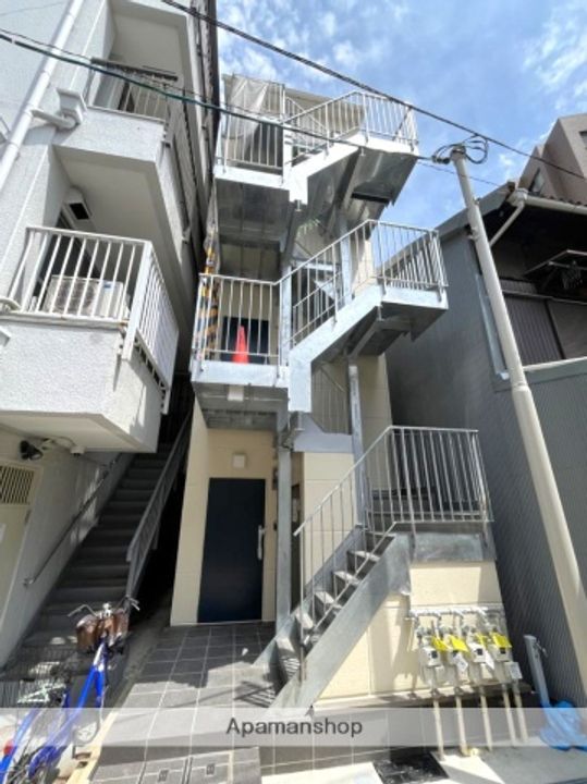 大阪府大阪市住吉区万代東1丁目の賃貸マンションの外観