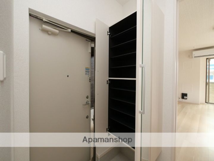 大阪府大阪市東住吉区照ケ丘矢田3丁目の賃貸アパートの内装