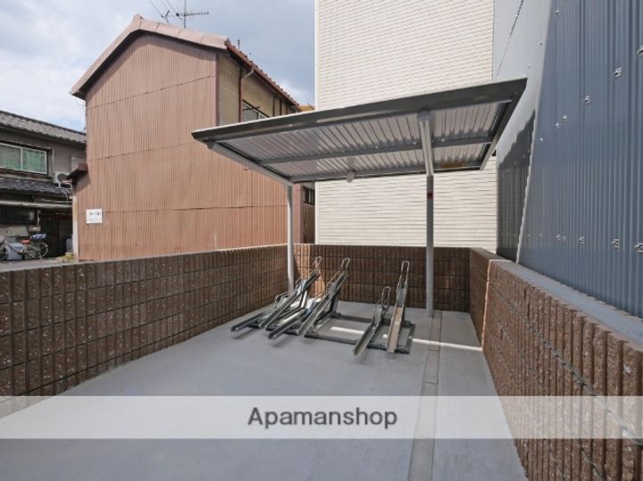 大阪府大阪市東住吉区照ケ丘矢田3丁目の賃貸アパートの外観