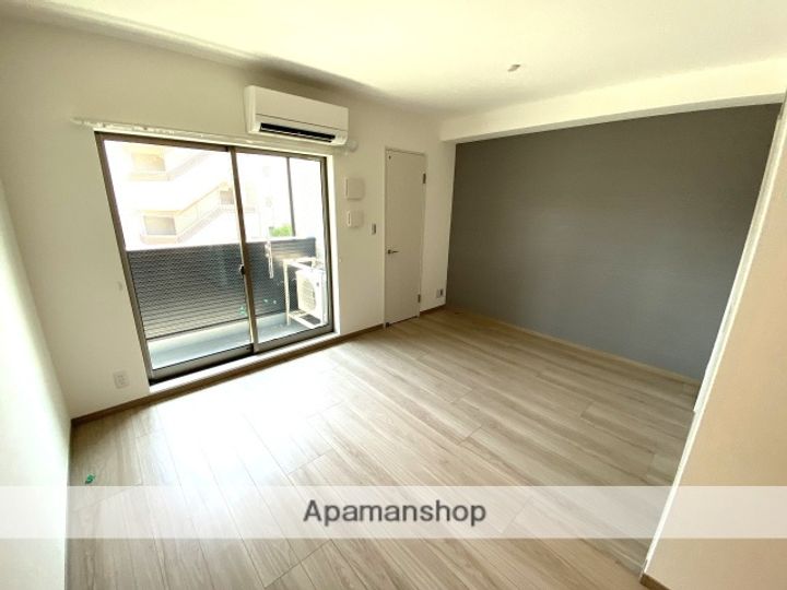 大阪府大阪市住吉区万代2丁目の賃貸マンションの内装