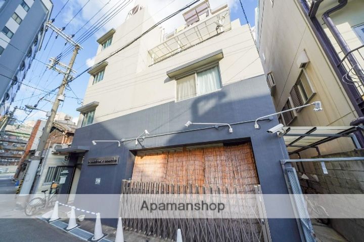 イーマハウスウメダの外観