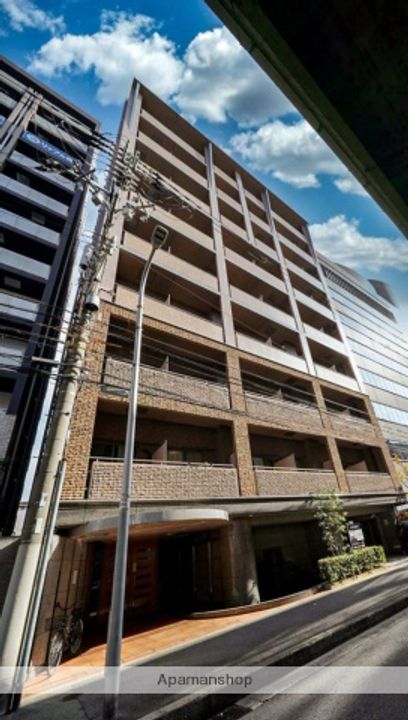 大阪府大阪市北区末広町の賃貸マンションの外観