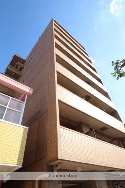 大阪府大阪市北区大淀中1丁目の賃貸マンションの外観