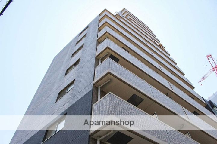 大阪府大阪市北区西天満3丁目の賃貸マンションの外観