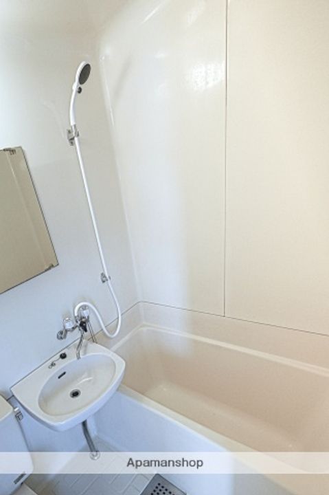 大阪府大阪市北区天神橋5丁目の賃貸アパートの風呂
