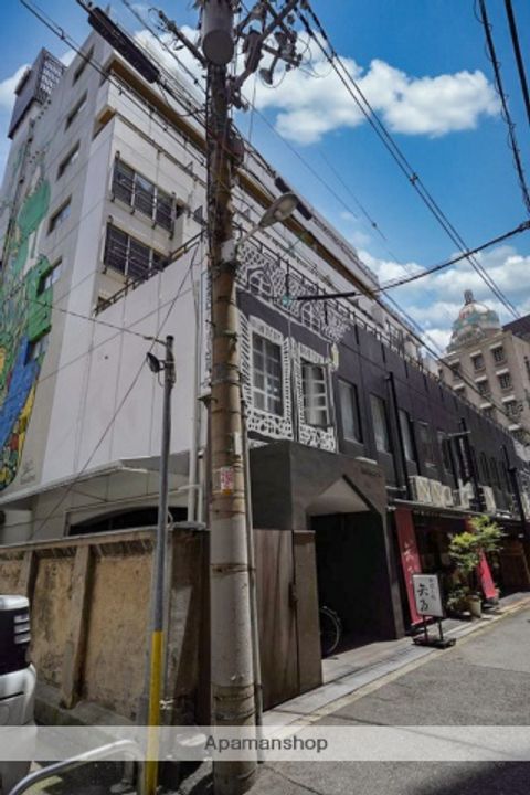大阪府大阪市北区西天満4丁目の賃貸マンションの外観