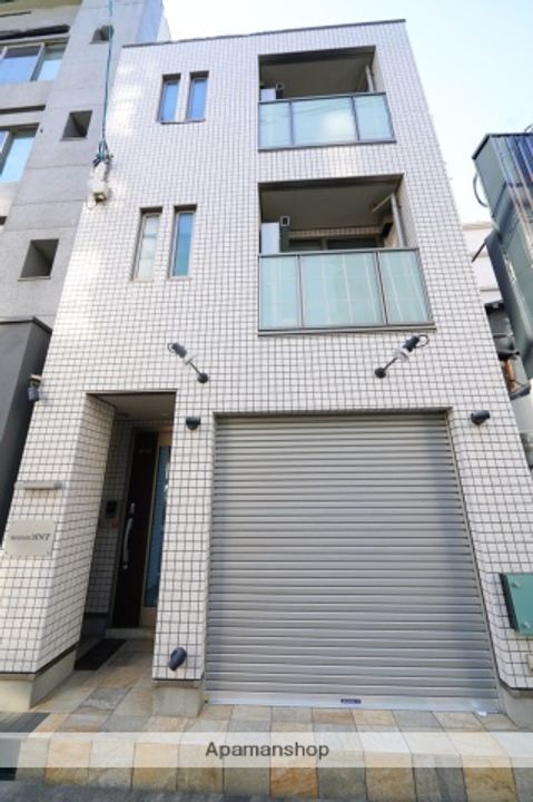 大阪府大阪市北区西天満2丁目の賃貸マンションの外観