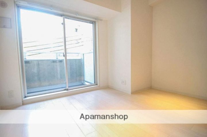 FUJIMAN北梅田の居間