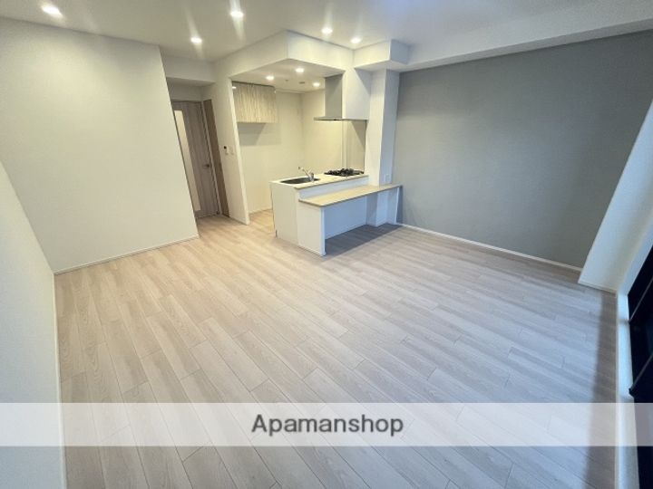 大阪府大阪市北区大淀中5丁目の賃貸マンションの居間