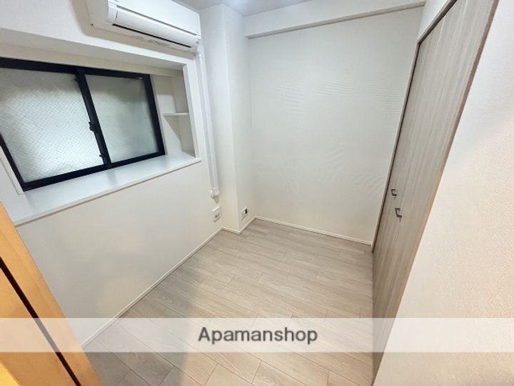 大阪府大阪市北区大淀中5丁目の賃貸マンションの内装