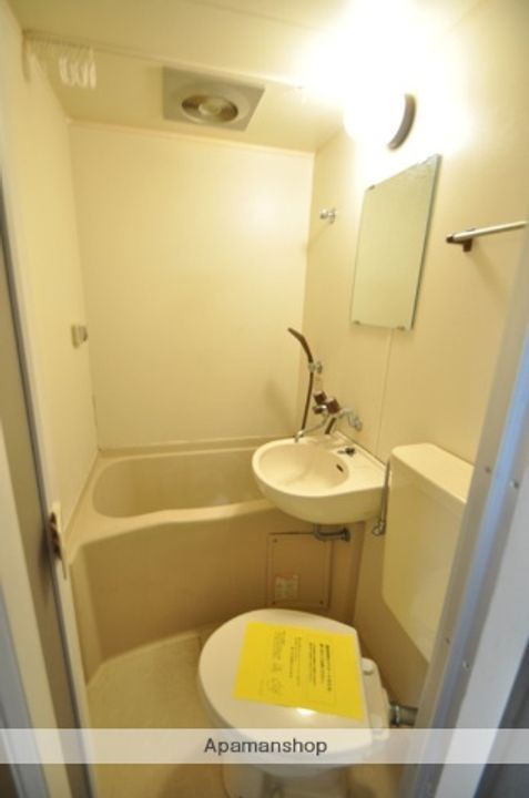 大阪府箕面市小野原東2丁目の賃貸マンションの風呂