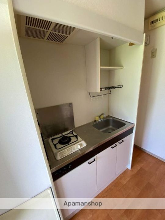 大阪府箕面市小野原東4丁目の賃貸アパートのキッチン