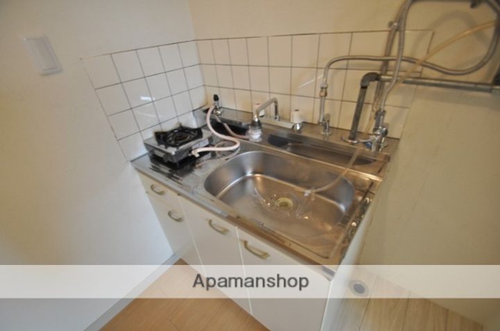 大阪府箕面市粟生間谷東5丁目の賃貸アパートのキッチン