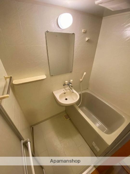 大阪府茨木市豊川5丁目の賃貸マンションの風呂