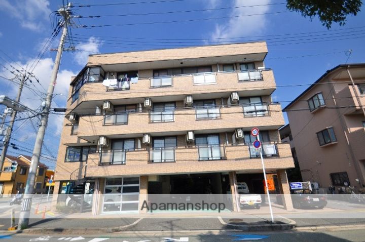 大阪府箕面市小野原東2丁目の賃貸マンションの外観