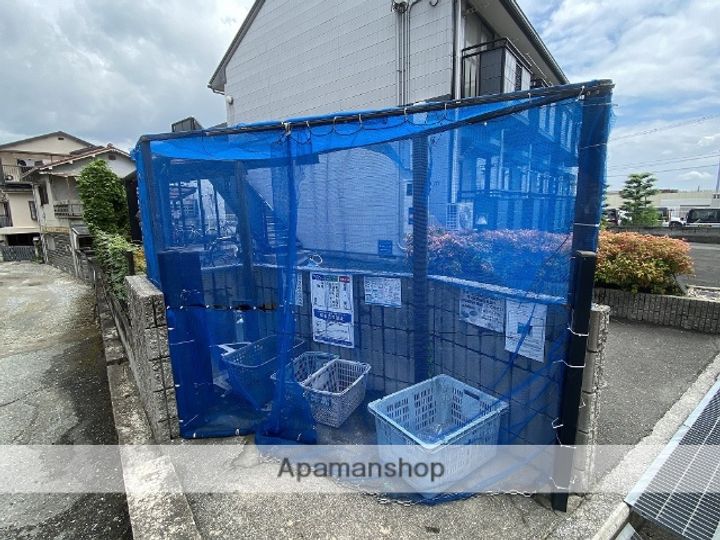 大阪府箕面市小野原東1丁目の賃貸アパートの外観