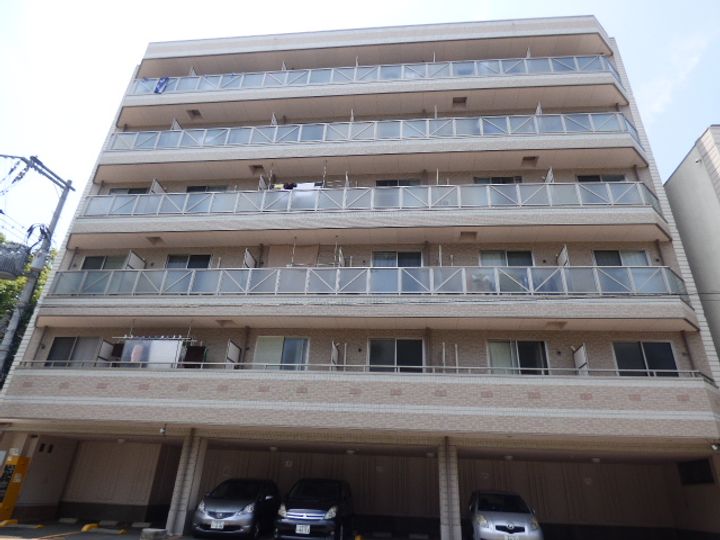 大阪府大阪市生野区新今里2丁目の賃貸マンションの外観