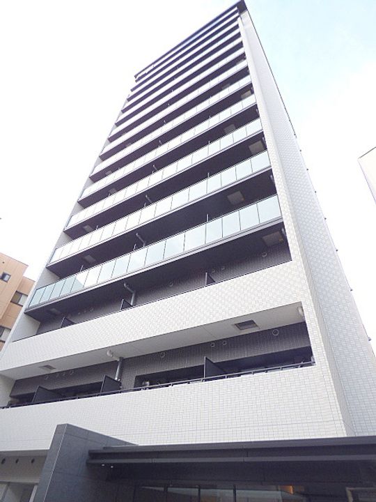 レジュールアッシュ天王寺舟橋の外観