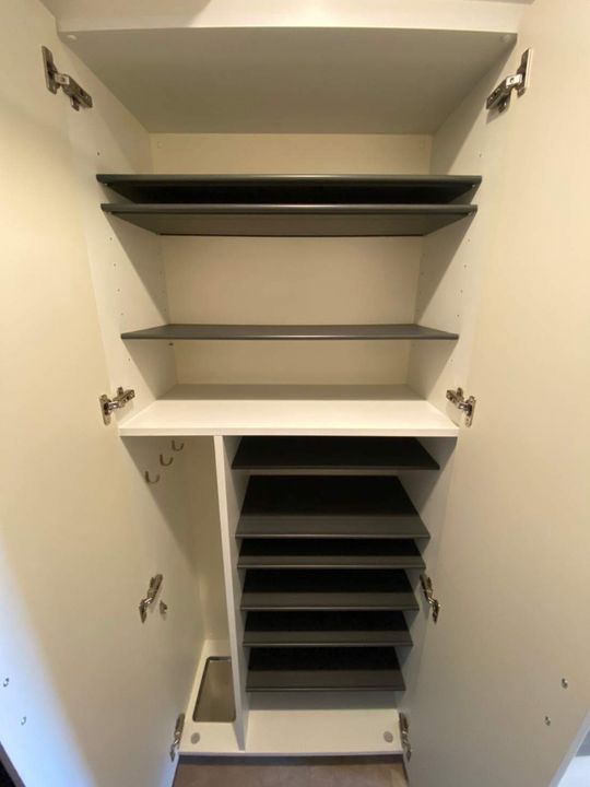 大阪府大阪市中央区内久宝寺町3丁目(マンション)の賃貸物件の玄関