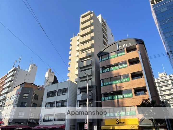 大阪府大阪市中央区玉造2丁目の賃貸マンションの外観