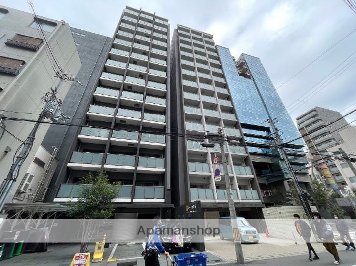 大阪府大阪市中央区南船場3丁目の賃貸マンションの外観