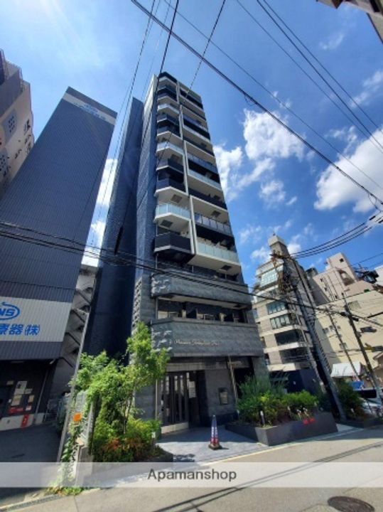 大阪府大阪市中央区釣鐘町2丁目の賃貸マンションの外観