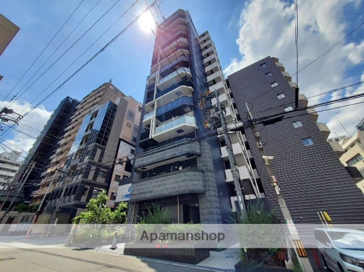 大阪府大阪市中央区釣鐘町2丁目の賃貸マンションの外観