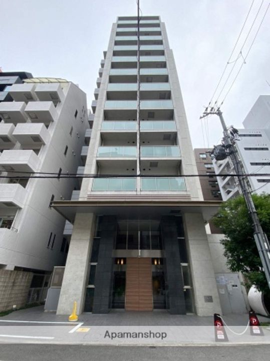 大阪府大阪市中央区徳井町2丁目の賃貸マンションの外観