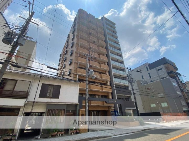 大阪府大阪市中央区内久宝寺町2丁目(マンション)の賃貸物件の外観