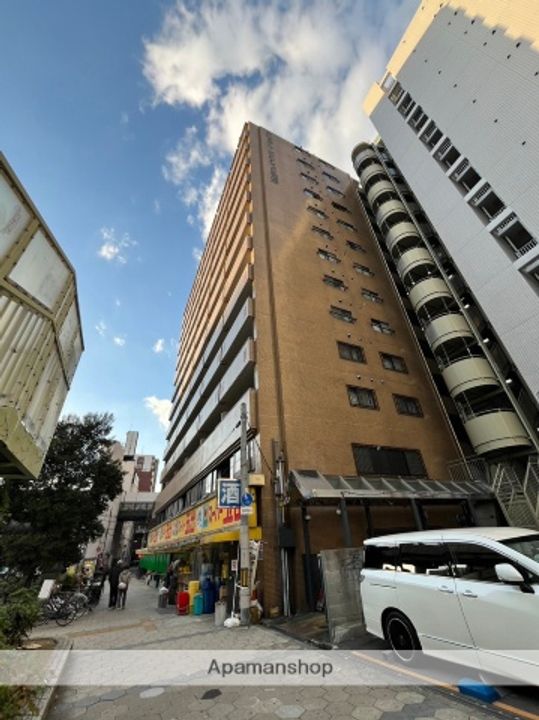 大阪府大阪市中央区高津2丁目の賃貸マンションの外観