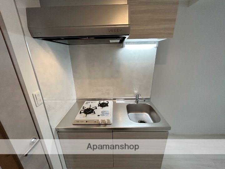 大阪府大阪市城東区中浜2丁目の賃貸マンションのキッチン