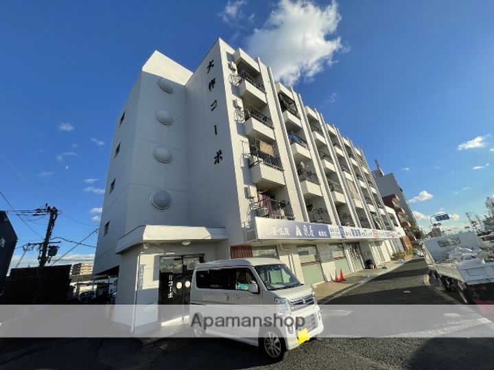 大作コーポの外観