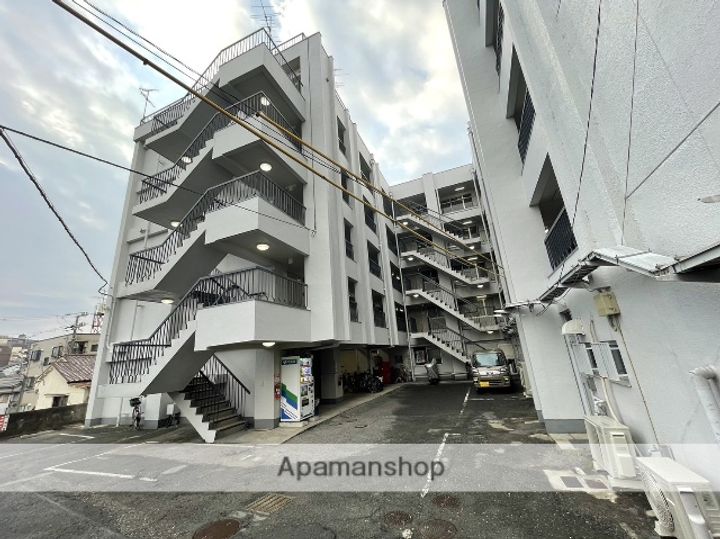 大作コーポの外観