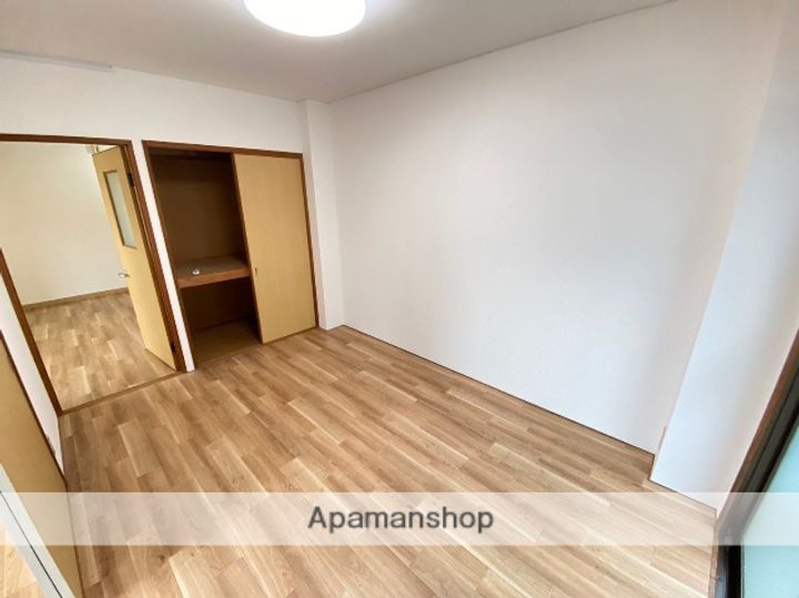 大阪府門真市沖町の賃貸マンションの内装