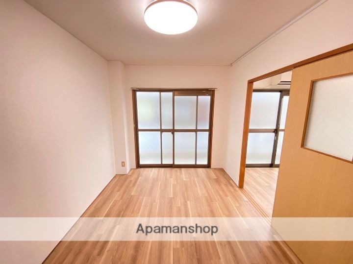 大阪府門真市沖町の賃貸マンションの内装