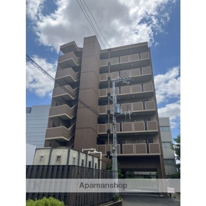 GROOVE大日(旧ボーエトワール)の外観