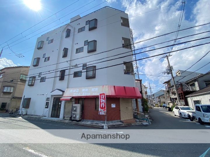 大阪府門真市島頭3丁目の賃貸マンションの外観