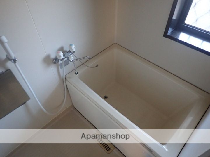 大阪府守口市金田町6丁目の賃貸アパートの風呂
