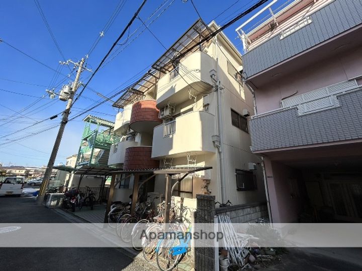 大阪府寝屋川市中木田町の賃貸マンションの外観