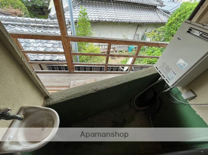 伴ハイツの内装