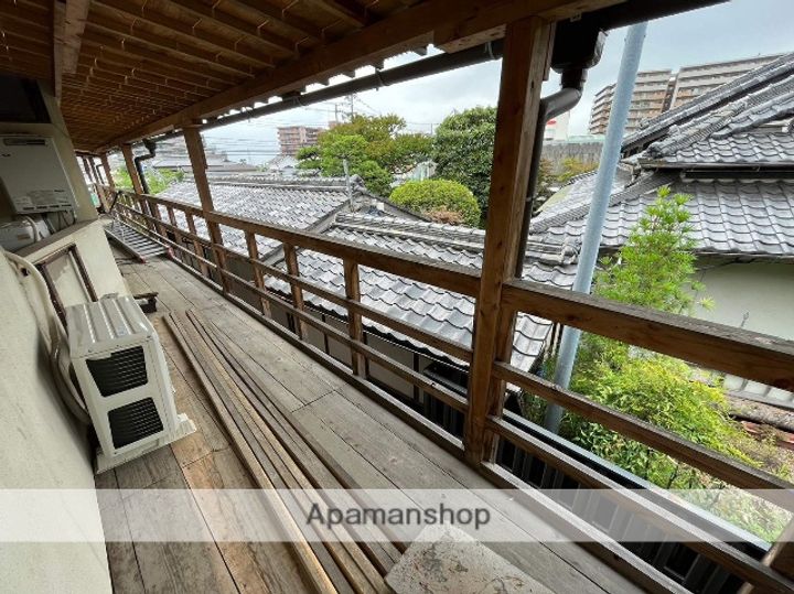 伴ハイツの内装