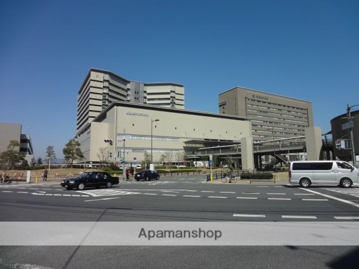 レフティー岡東の周辺