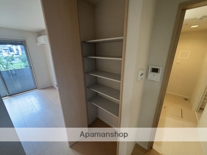 大阪府枚方市南楠葉2丁目の賃貸マンションの内装