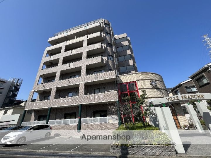 ヴィルフランシュの外観