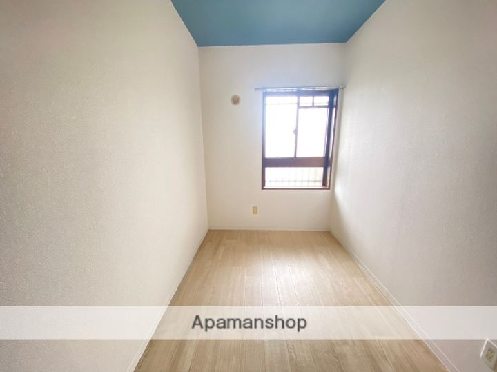 大阪府門真市東江端町の賃貸マンションの内装