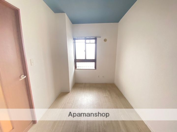 大阪府門真市東江端町の賃貸マンションの内装