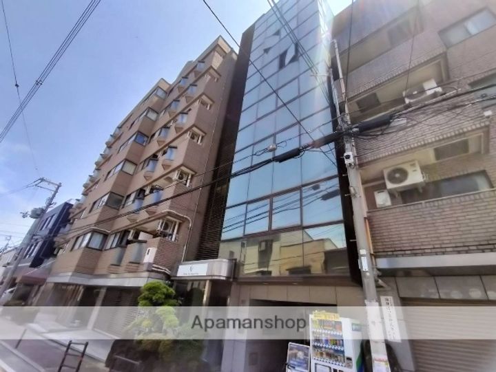 大阪府守口市滝井西町2丁目の賃貸マンションの外観