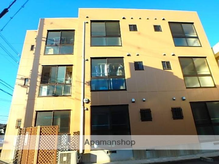 大阪府守口市菊水通4丁目の賃貸マンションの外観